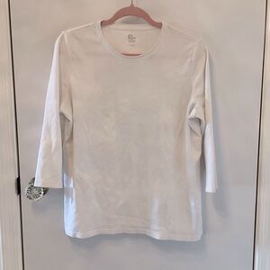 Ladies white 3/4 length sleeve crew neck shirt Size Large